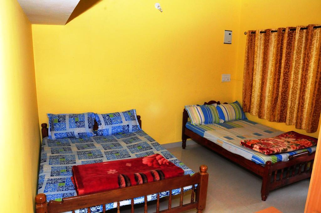 Akashadeepa Homestay Madikeri Habitación foto