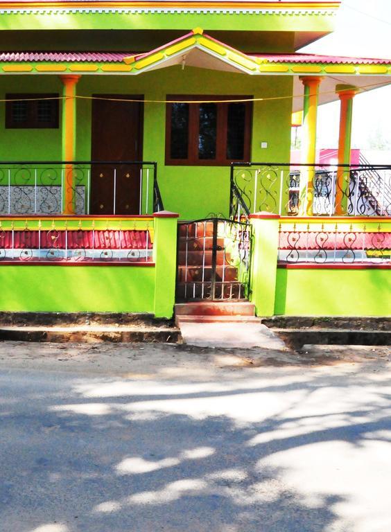 Akashadeepa Homestay Madikeri Habitación foto